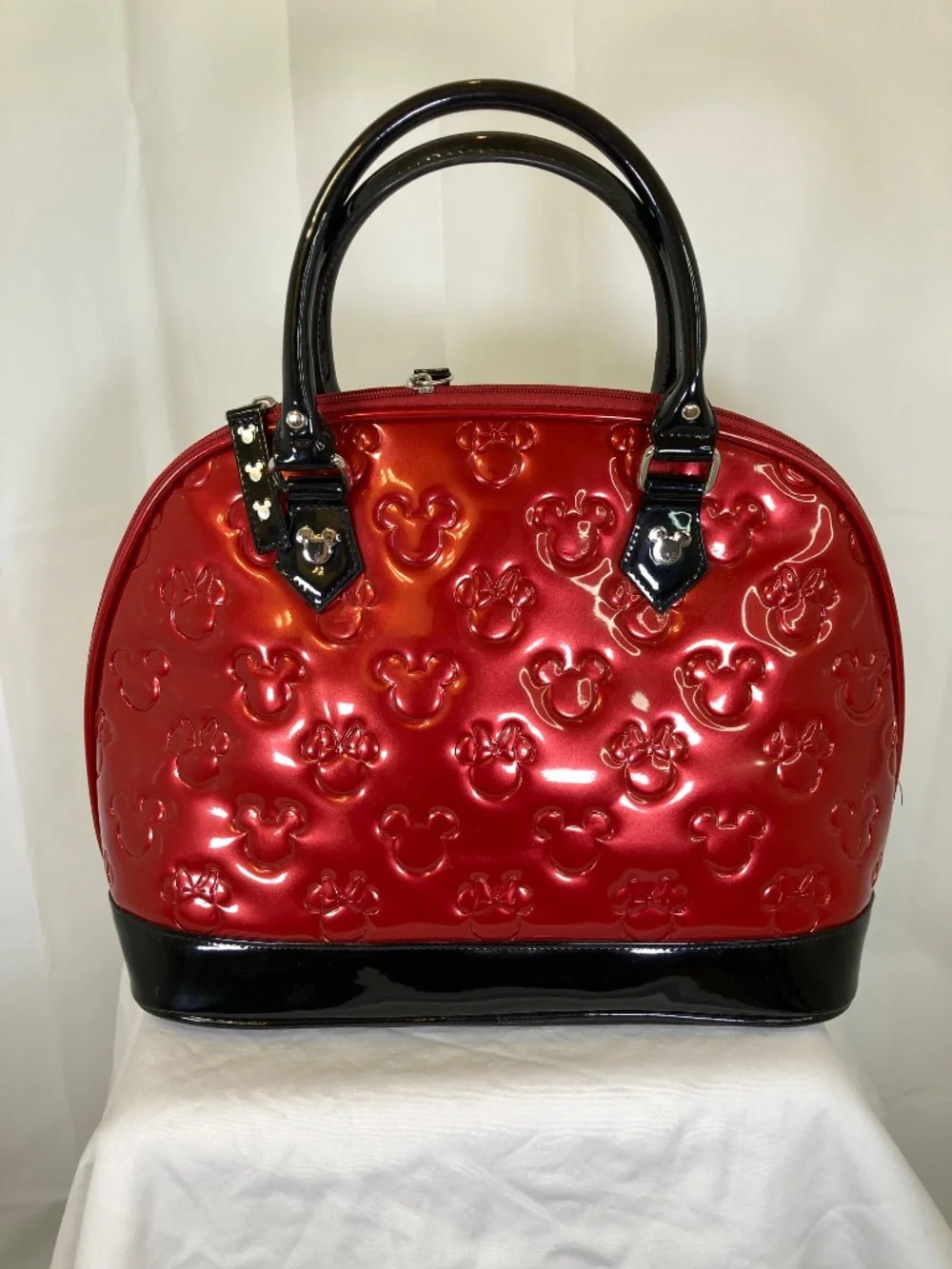 Disney Loungefly Mickey and Minnie Purse Disney Embossed Bag Red w/Cover